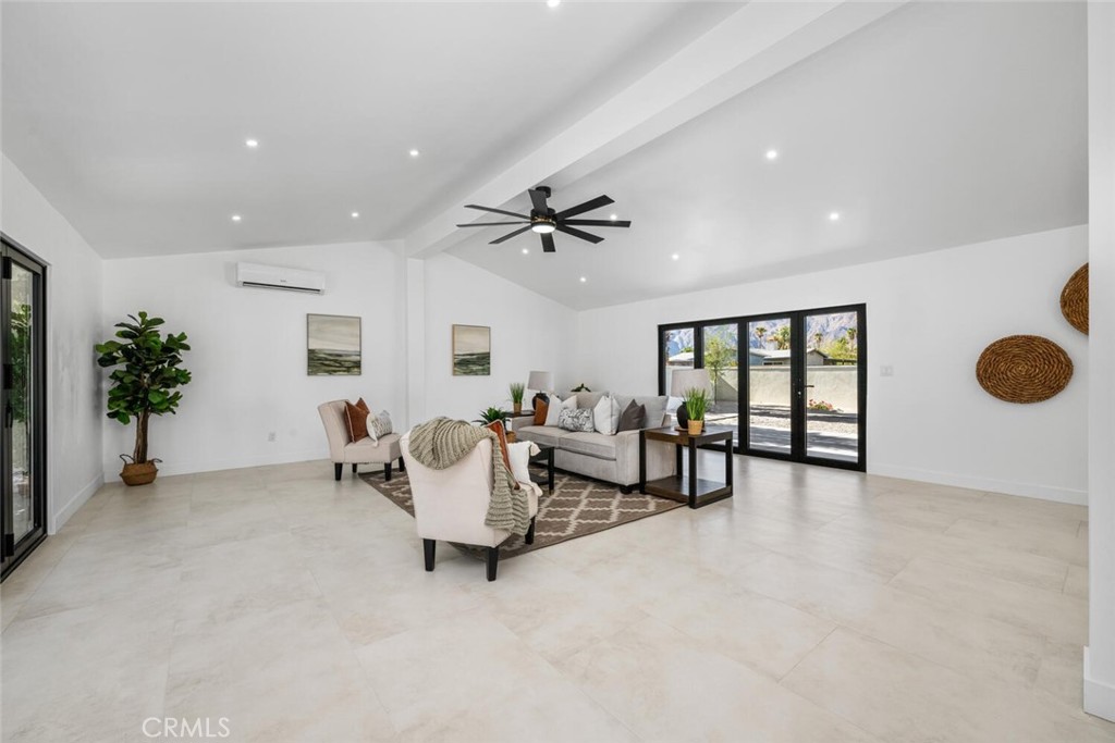 2890 N Farrell Drive