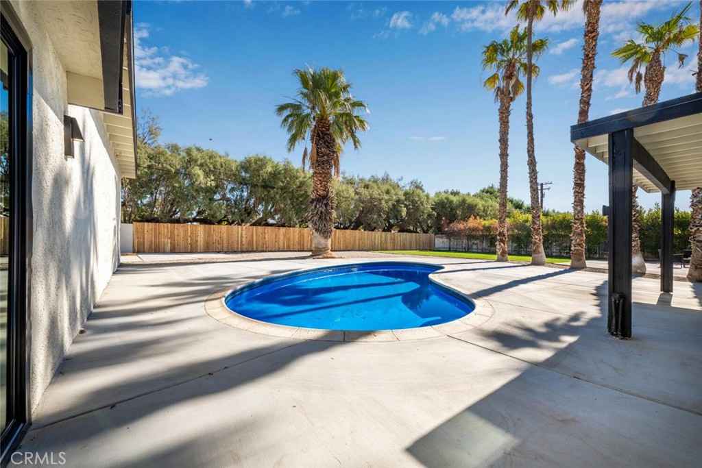 2890 N Farrell Drive