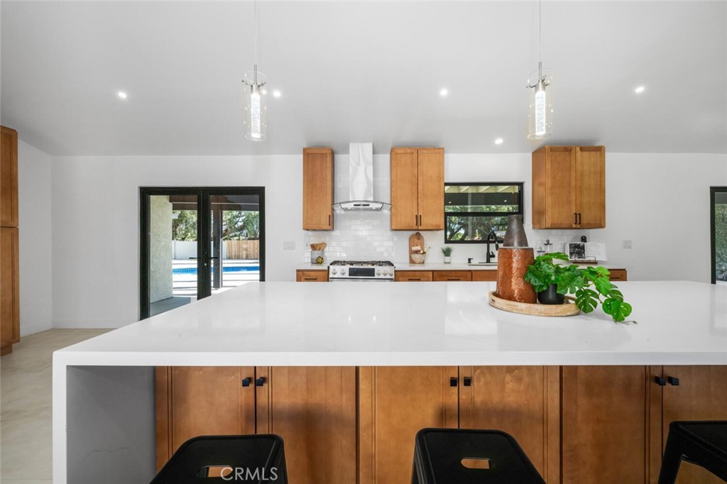 2890 N Farrell Drive