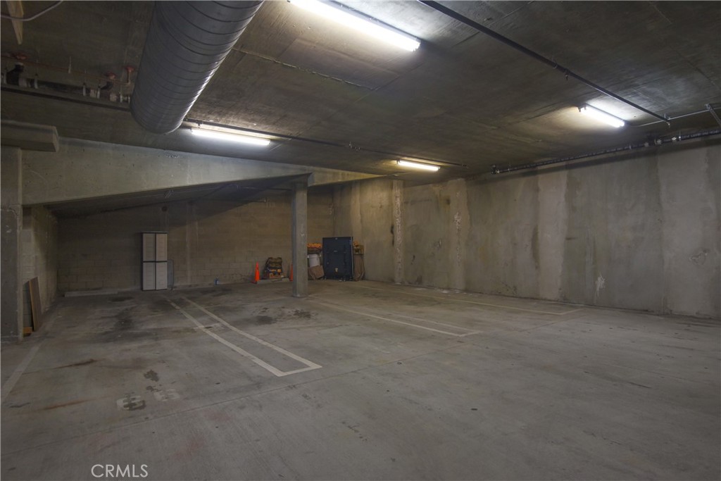 11848 Kiowa Avenue PH5