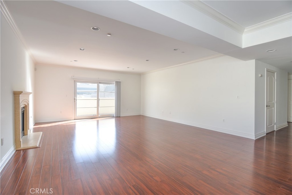 11848 Kiowa Avenue PH5