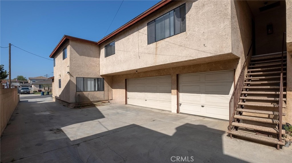 16118 S Manhattan Place