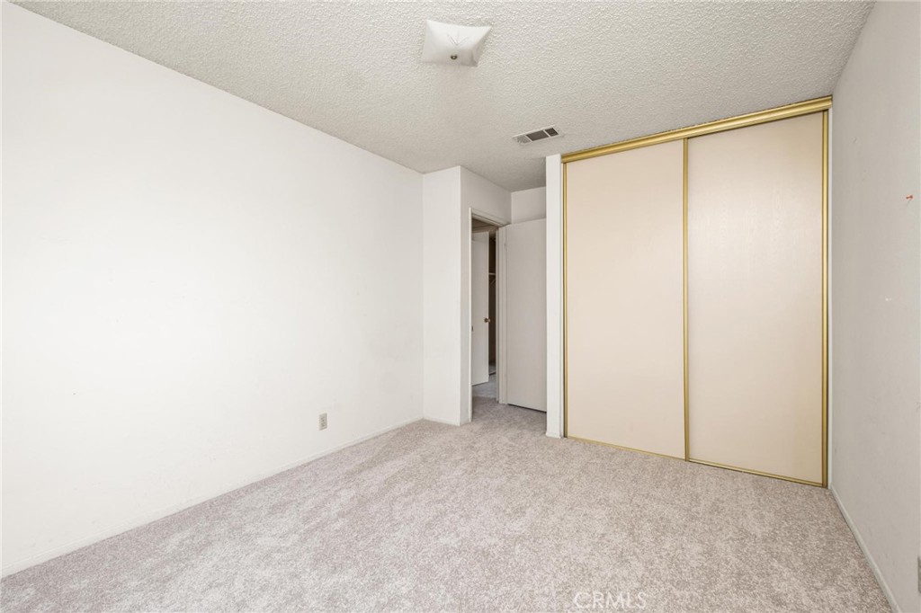 16118 S Manhattan Place