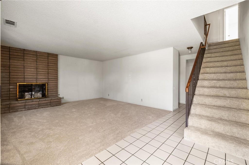 16118 S Manhattan Place