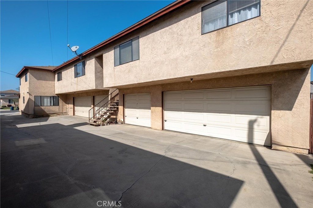 16118 S Manhattan Place