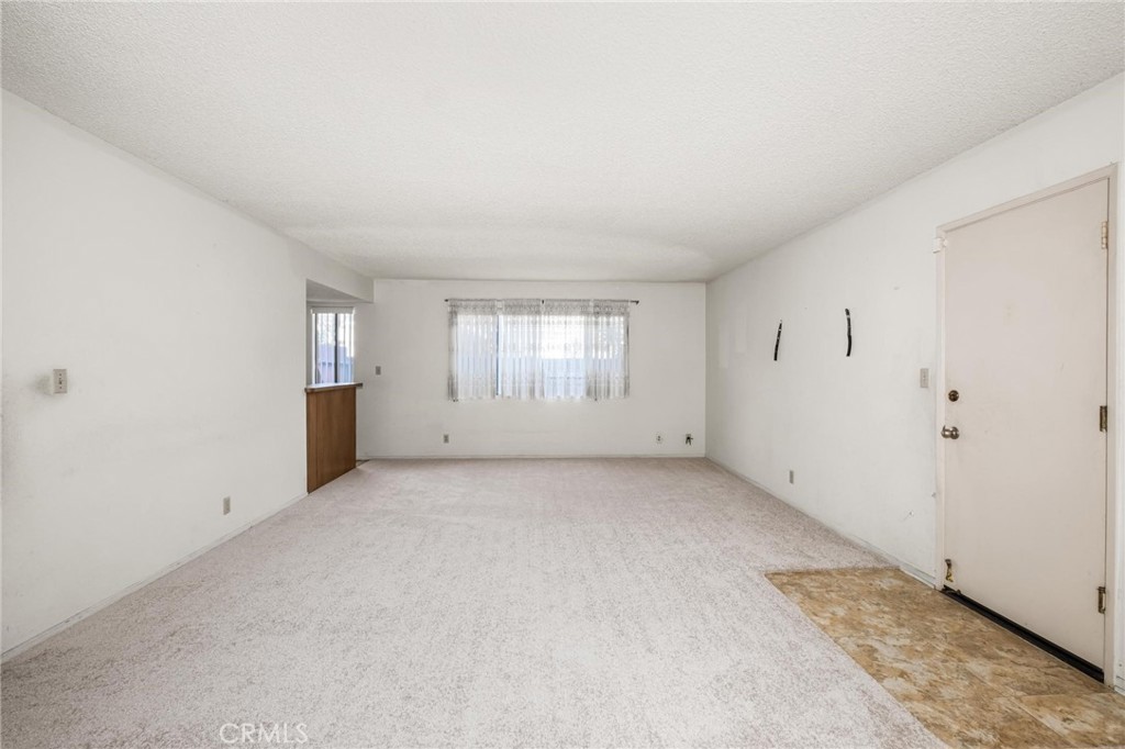 16118 S Manhattan Place