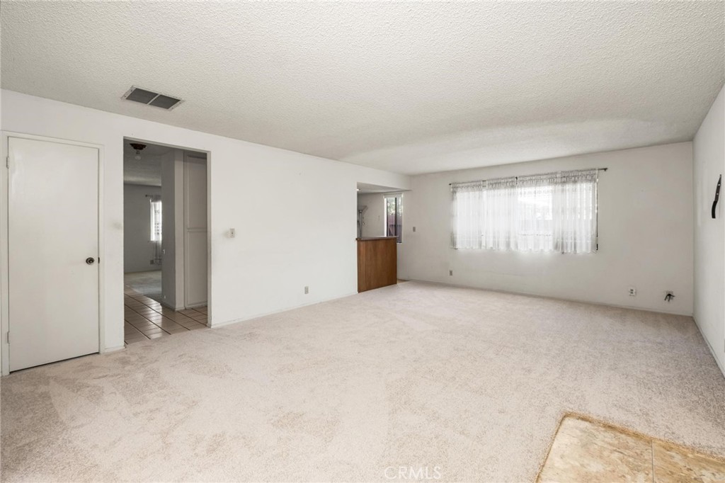 16118 S Manhattan Place