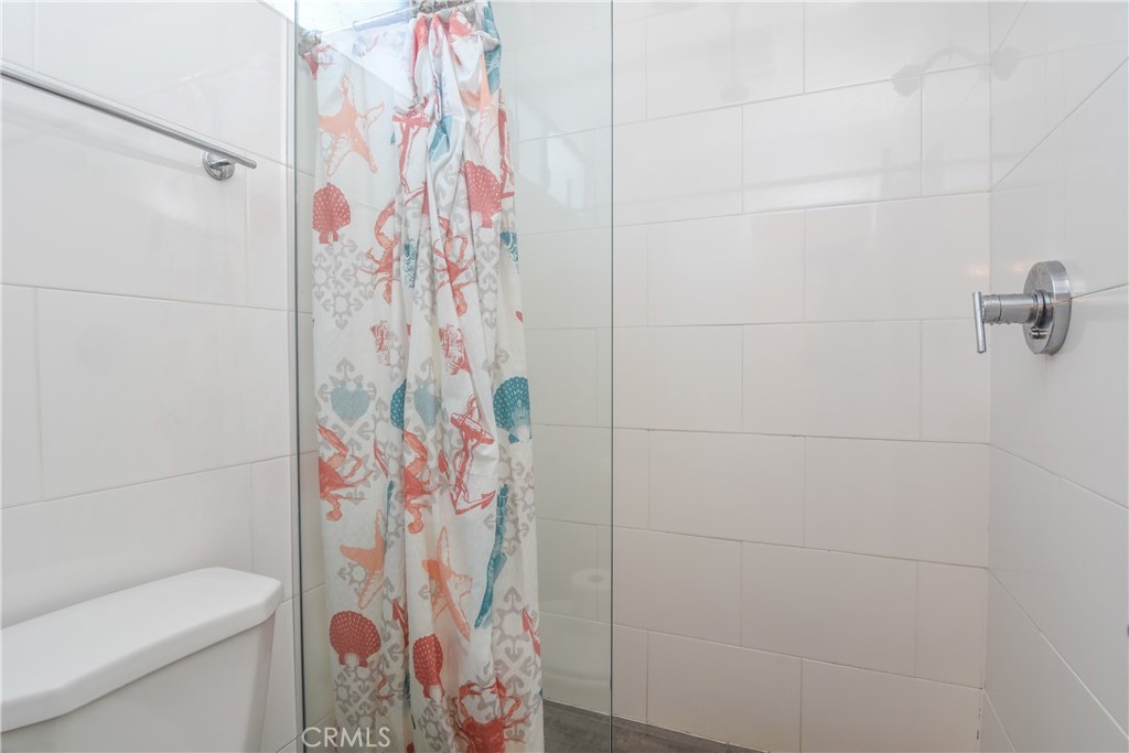 14 Ozone Avenue 4