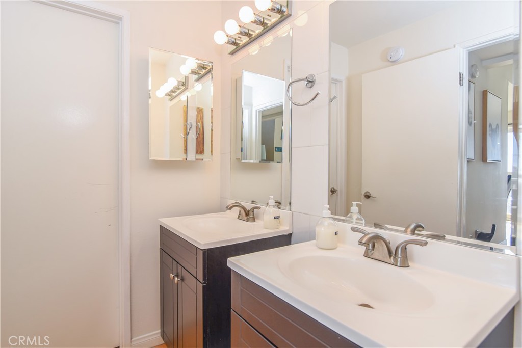 14 Ozone Avenue 4