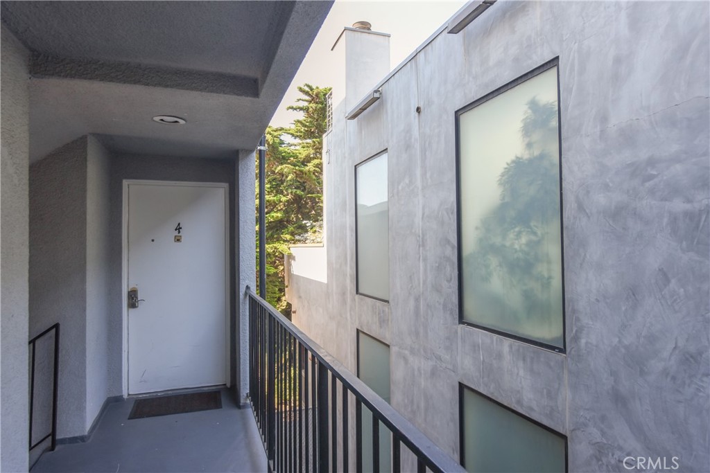 14 Ozone Avenue 4