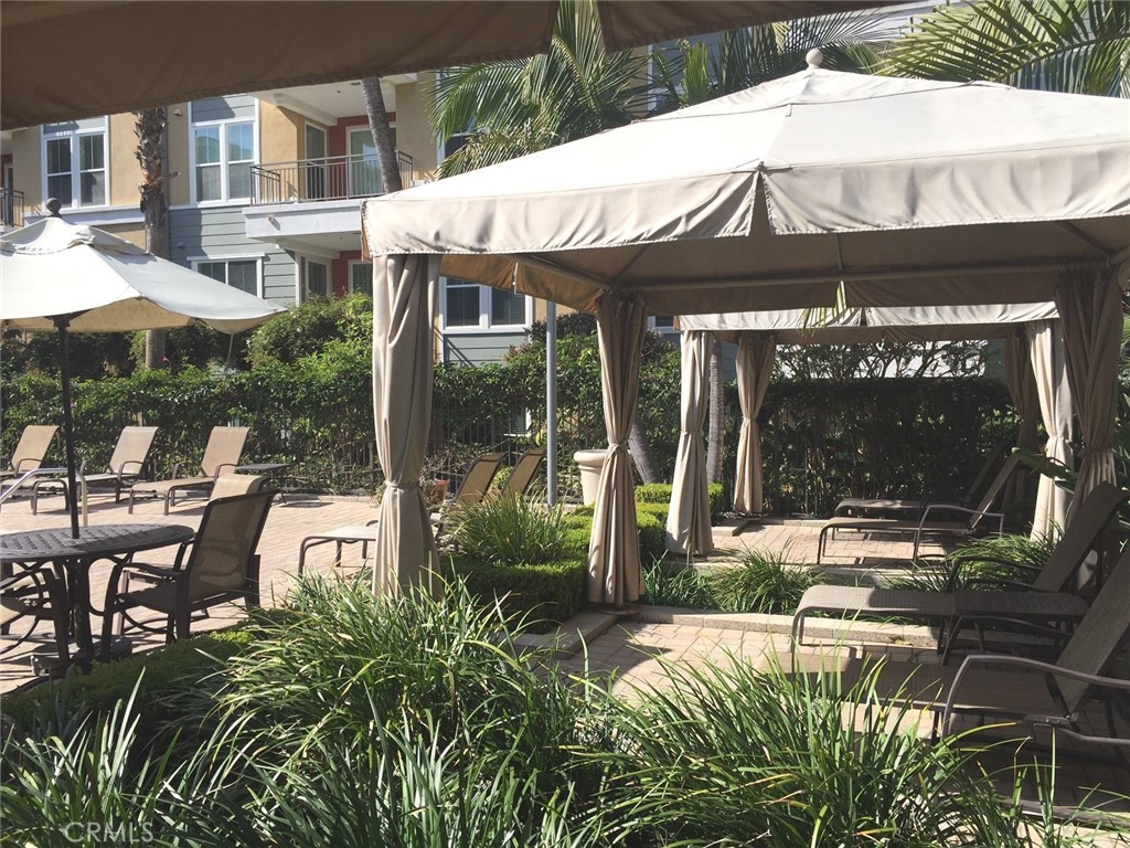 2349 Jefferson St 202