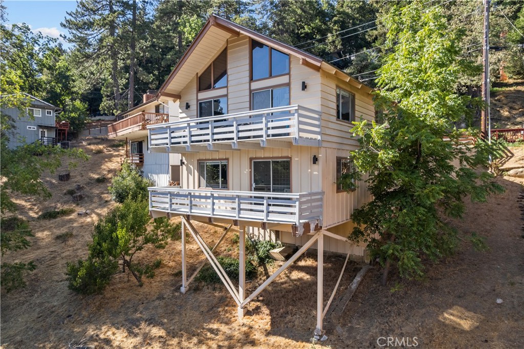 23755 Zuger Dr
