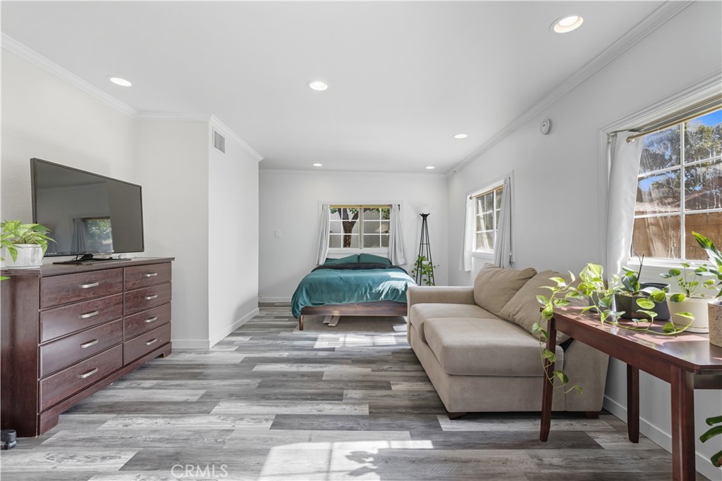 13568 Ottoman Street