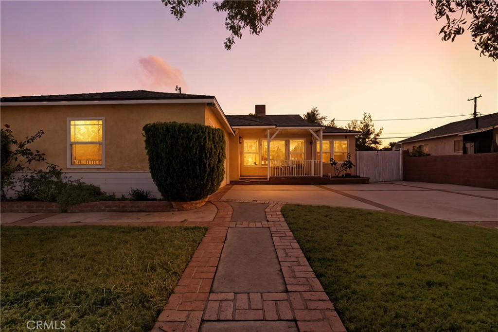 13568 Ottoman Street