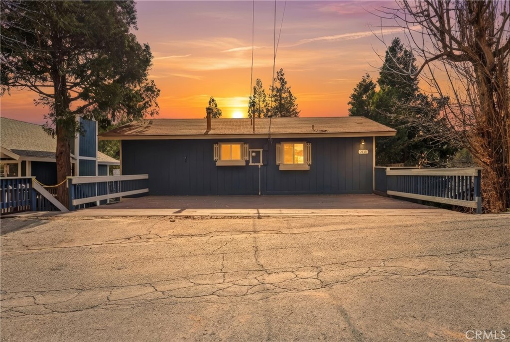 23771 Zuger Dr