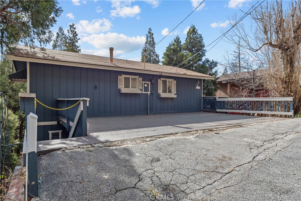 23771 Zuger Dr