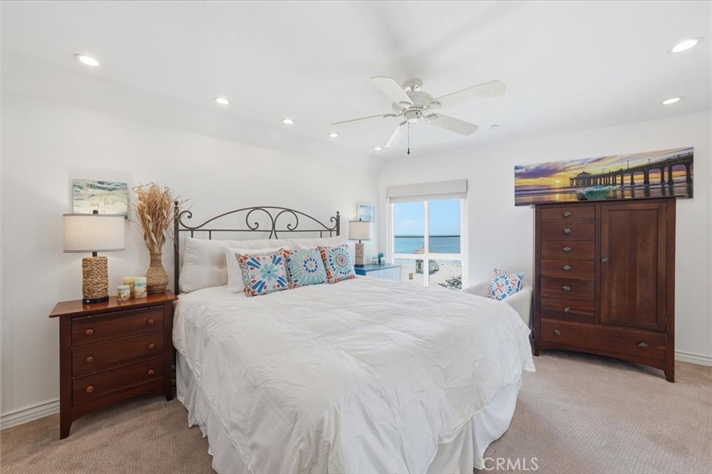 625 Esplanade 9