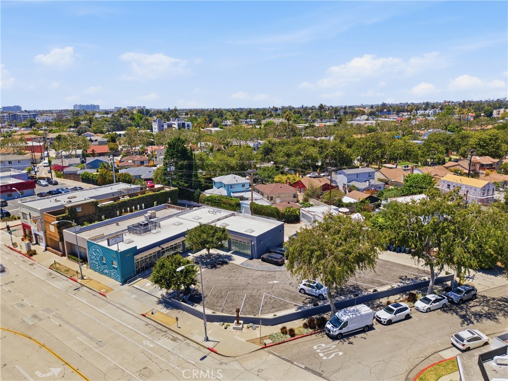 11461 W Washington