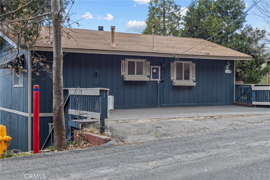 23771 Zuger Dr