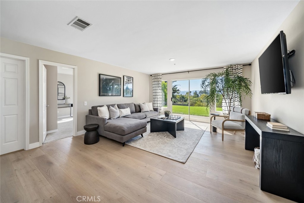 4573 Spanish Oaks