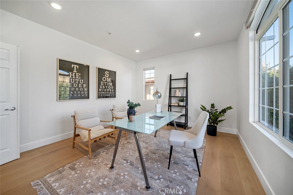 4573 Spanish Oaks