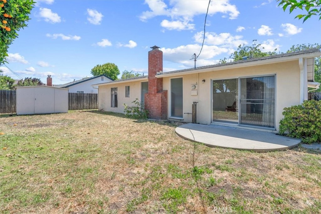 1283 W Newport Street