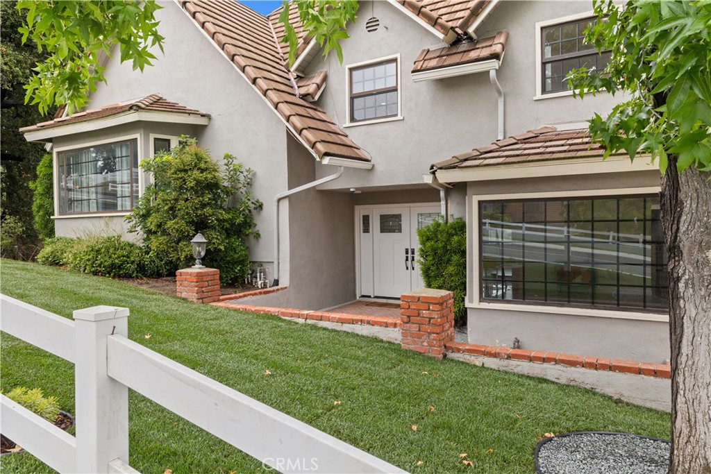 2052 Rusty Spur Road