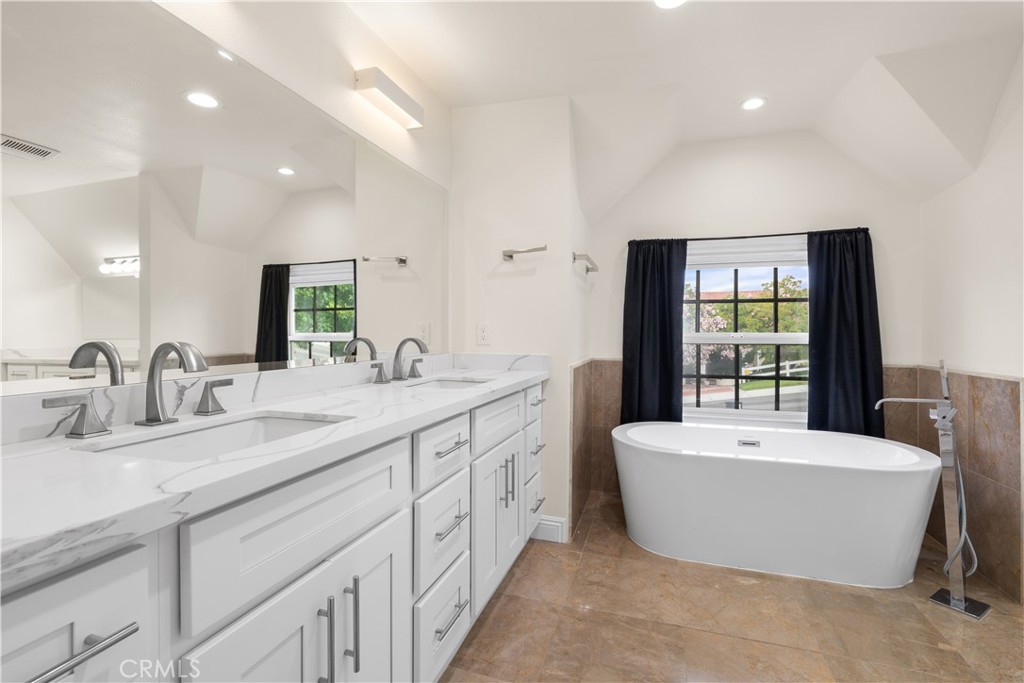 2052 Rusty Spur Road