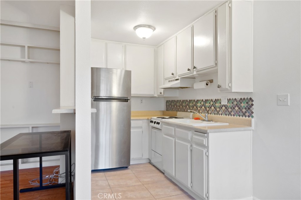 28947 Thousand Oaks Boulevard 225