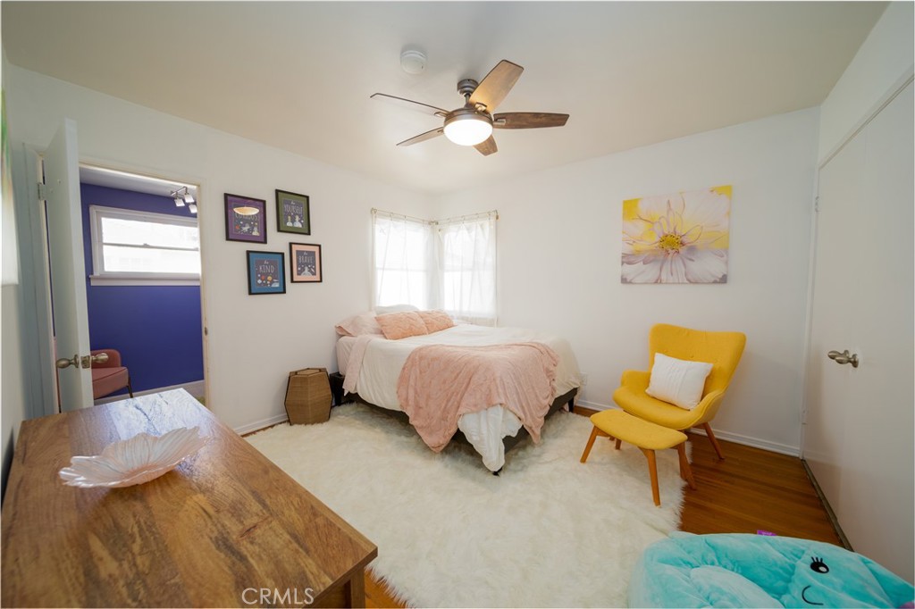 3226 Oakhurst Avenue