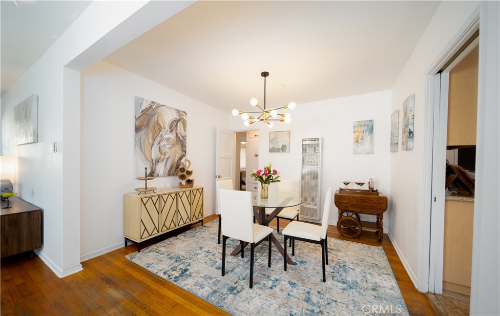 3226 Oakhurst Avenue