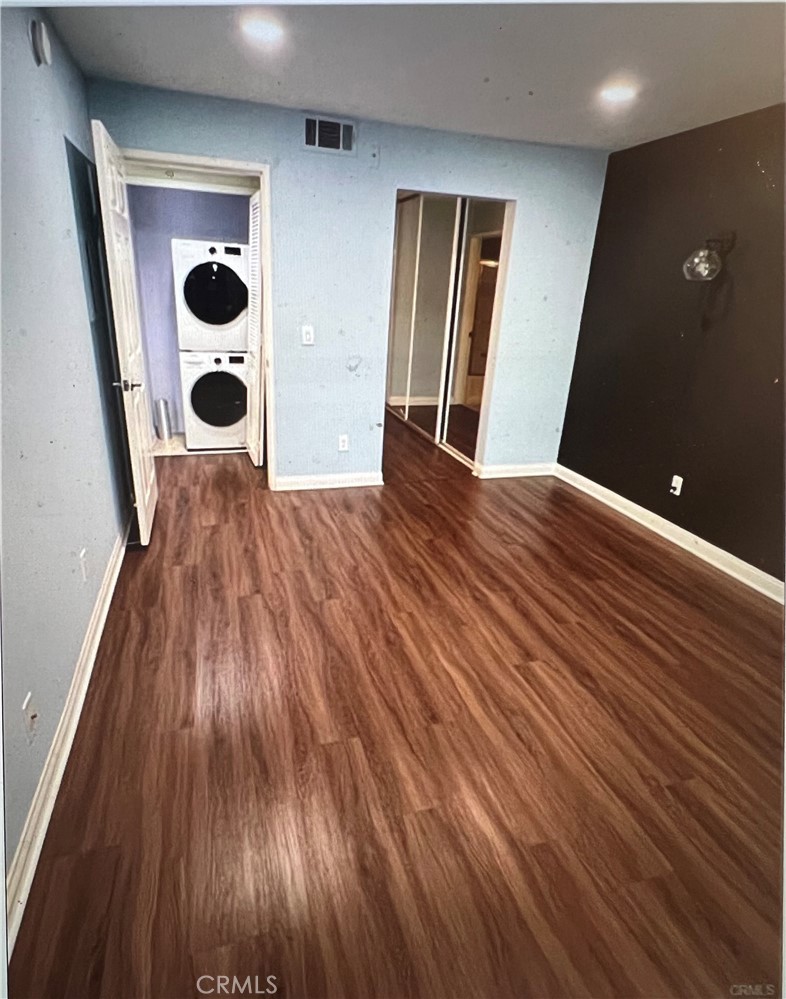 5565 Canoga Avenue 318