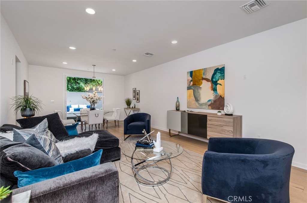 4240 Laurel Canyon Boulevard 106