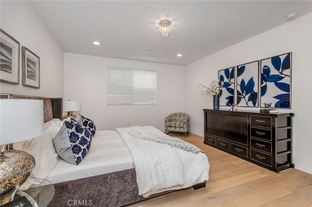 4240 Laurel Canyon Boulevard 106