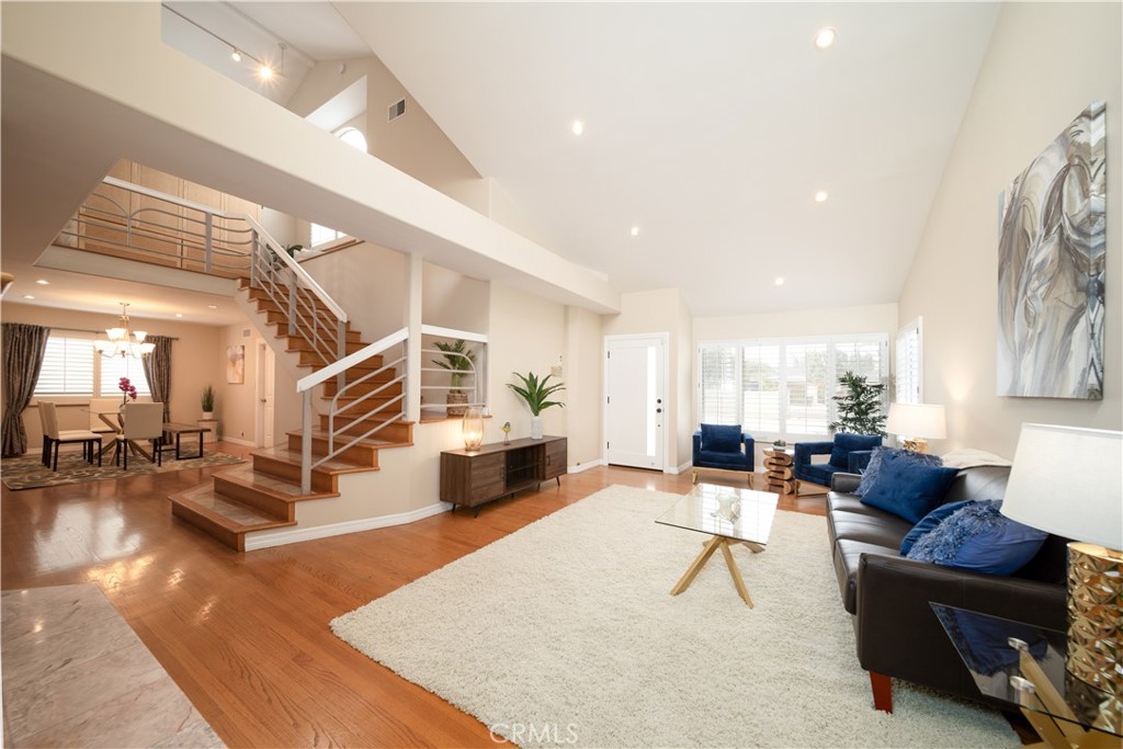 22522 Dolorosa Street