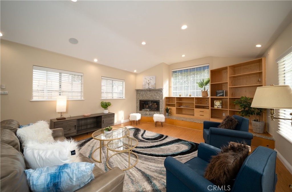 22522 Dolorosa Street