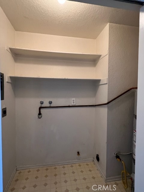 11254 Oxnard Street 1