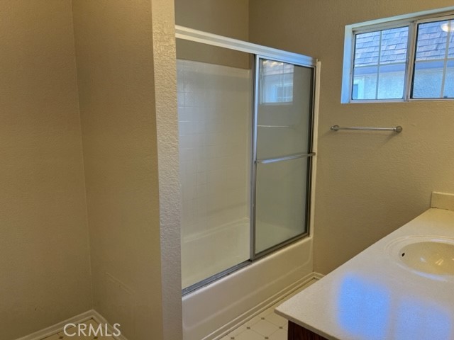 11254 Oxnard Street 1