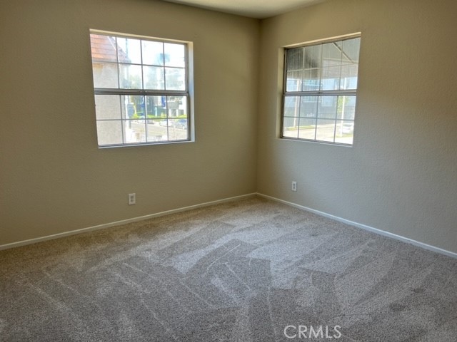 11254 Oxnard Street 1