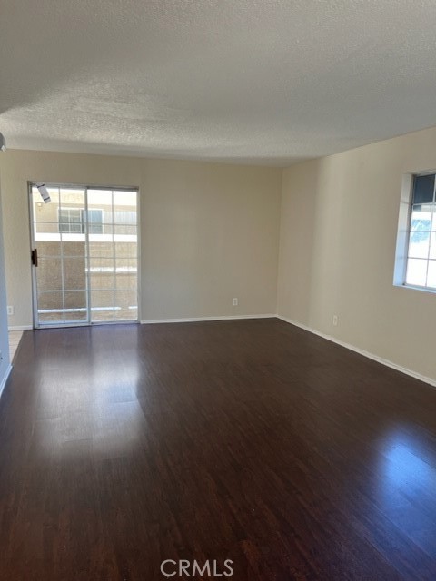 11254 Oxnard Street 1