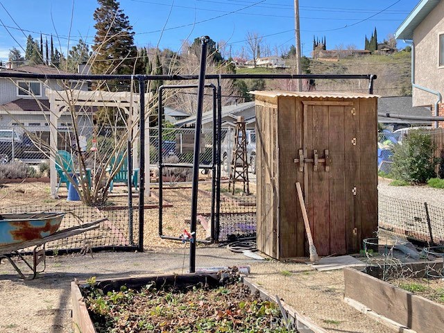 14333 Boxtree Street