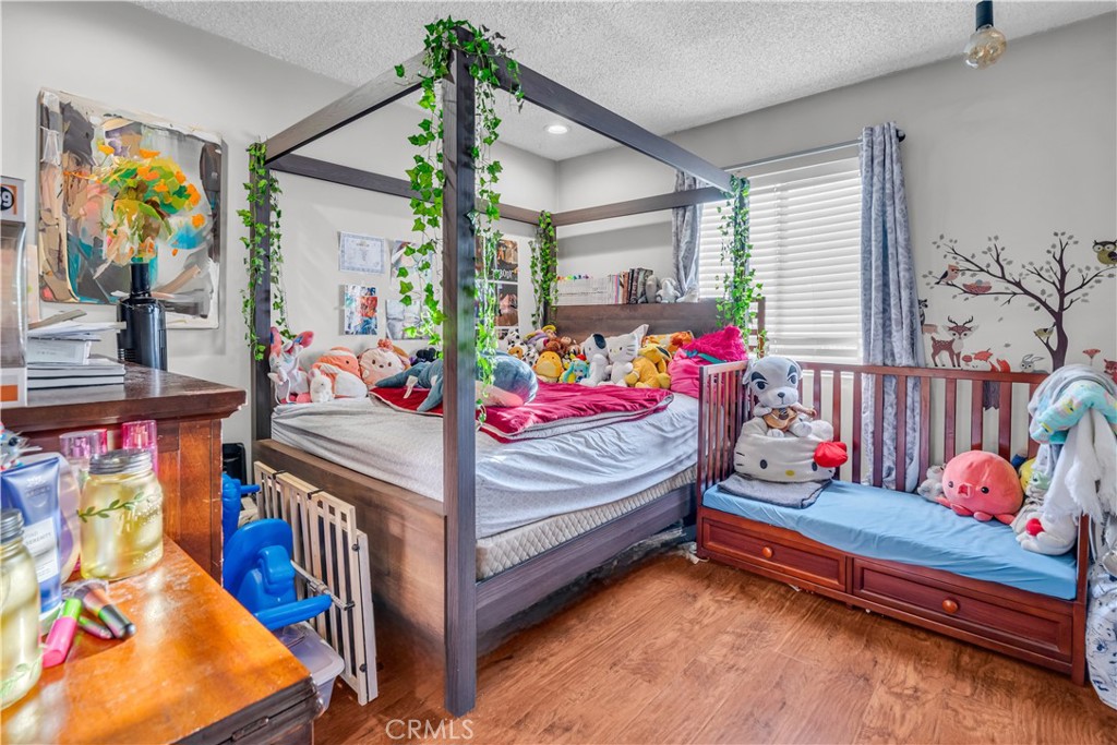 18307 Burbank Boulevard 48