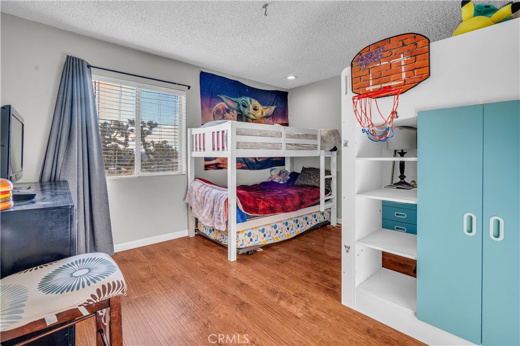 18307 Burbank Boulevard 48