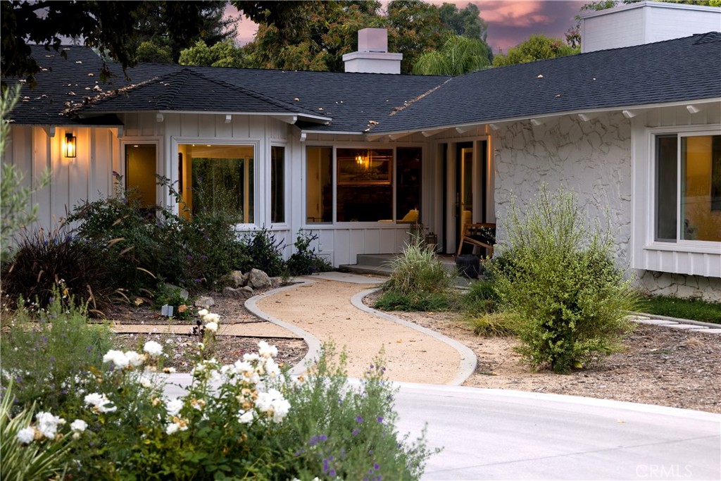 23443 Hatteras Street