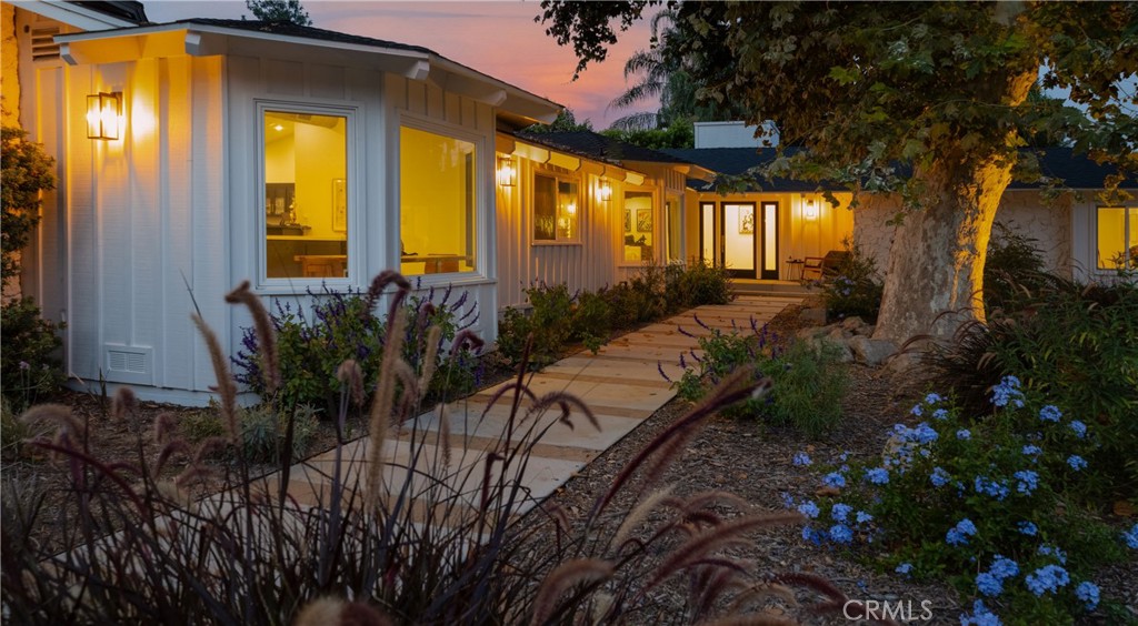 23443 Hatteras Street