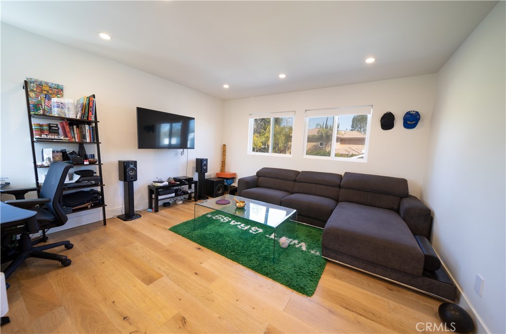 23443 Hatteras Street