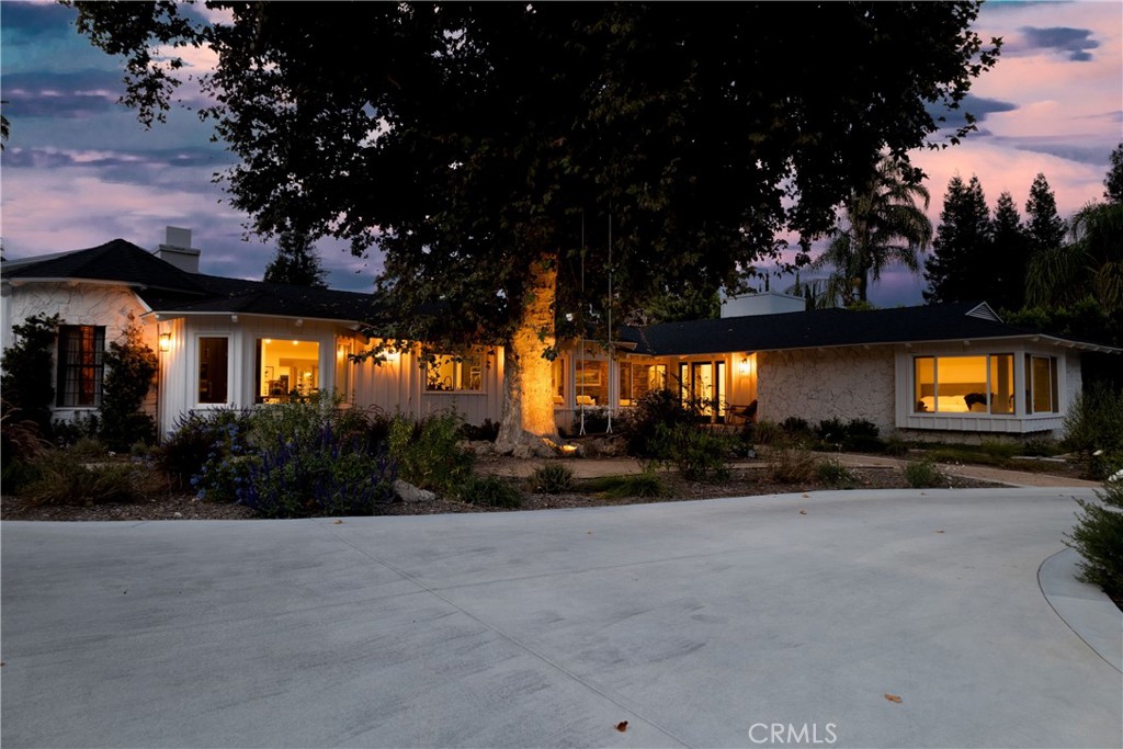 23443 Hatteras Street