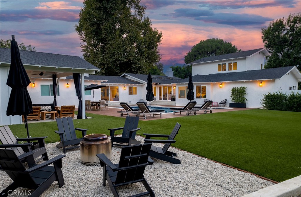 23443 Hatteras Street