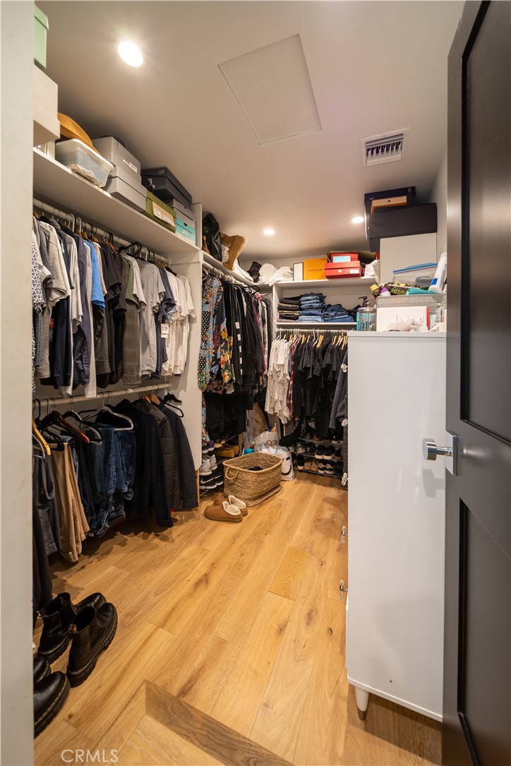 23443 Hatteras Street