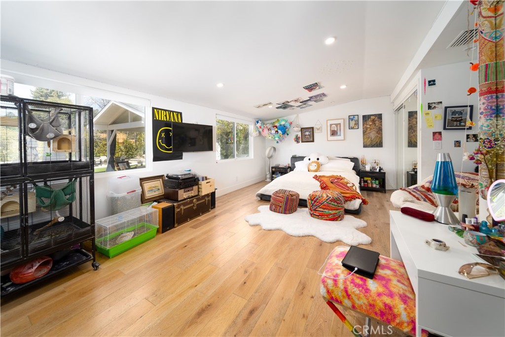 23443 Hatteras Street